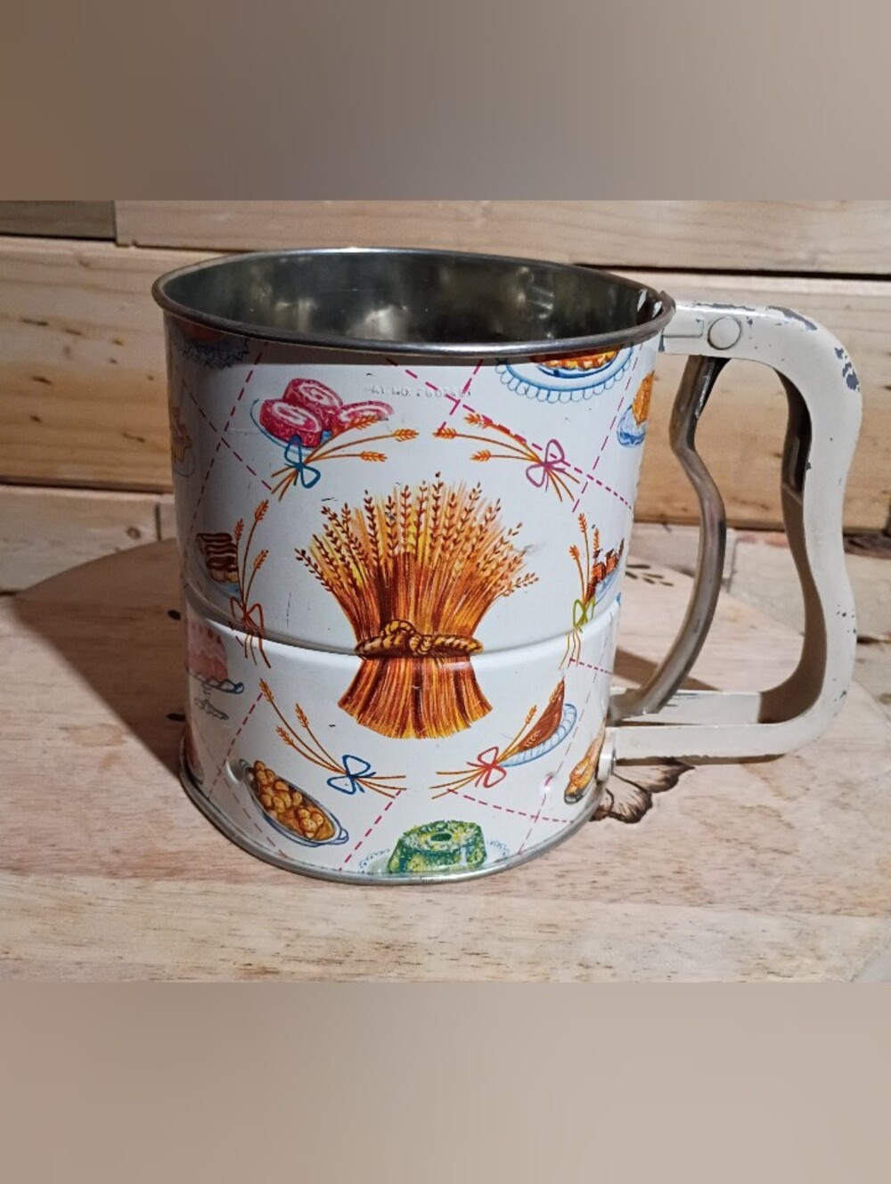1950,s Androck 3 Screen Flour Sifter